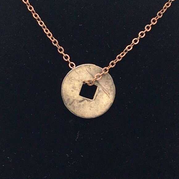 Brutalist Coin Pendant 28" Copper Infinity Chain - Picture 6 of 6